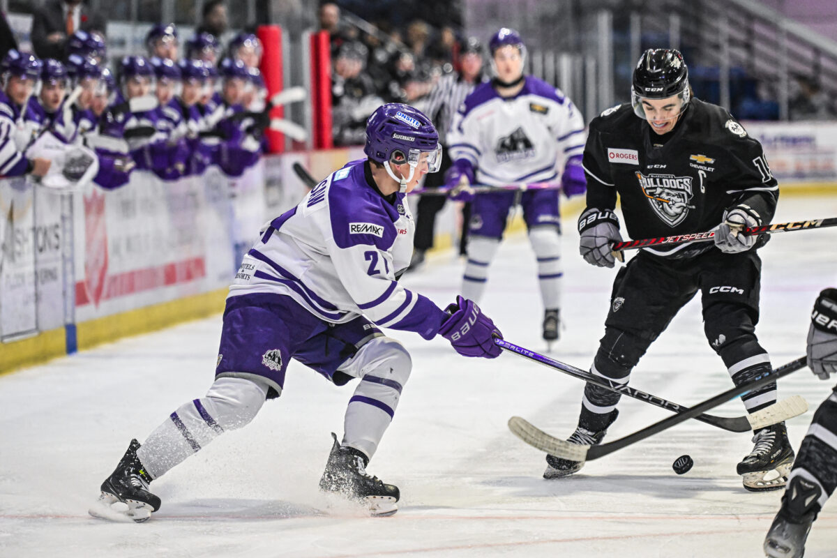 Putney Silverbacks Silverbacks hold on for a 3-2 win over the Blackfalds Bulldogs | Salmon ...